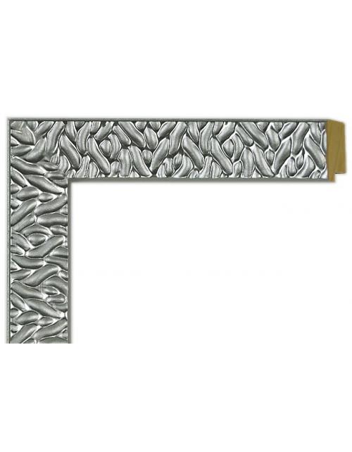 Marco a medida de color plata.