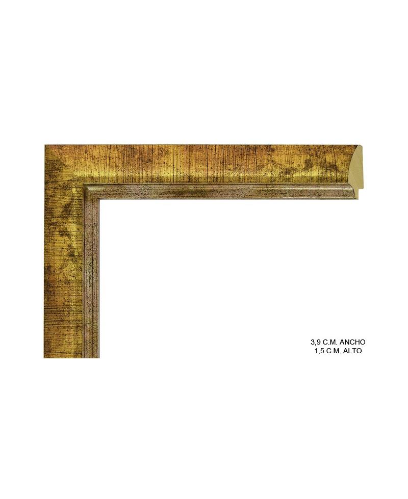 Moldura dorada curvada con manchas envegecida