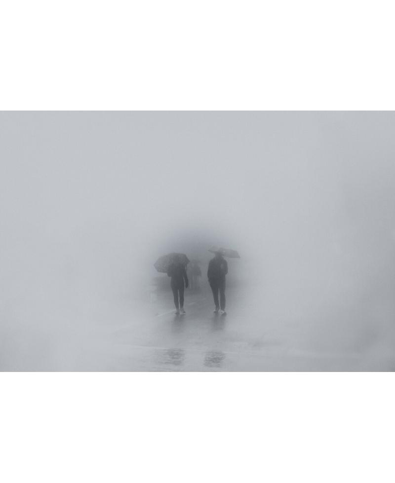 Esencia Infinita: Lienzo Panorámico Contemporáneo