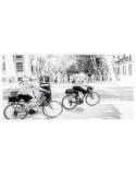 Fotografía Artística de Bicicletas en la Ciudad - Estilo Urbano Panorámico (50x100 cm)