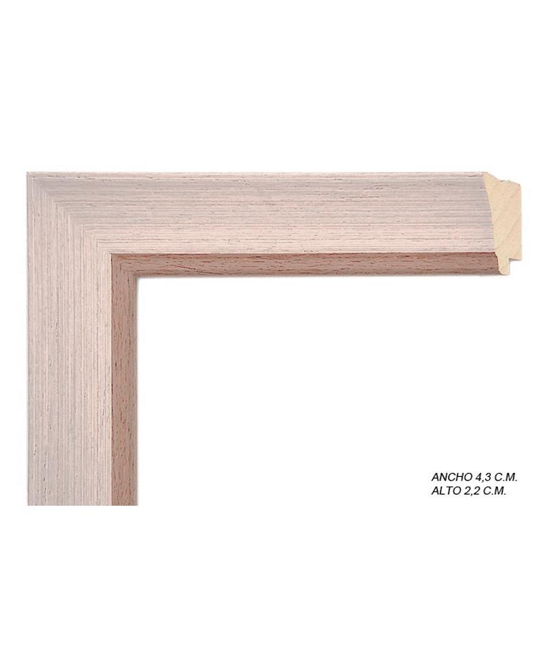 Marco a medida con tonos rojizos