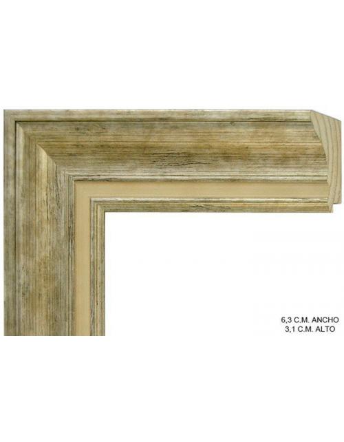 Moldura plata y crema