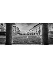 palza del merdado en blanco y negro